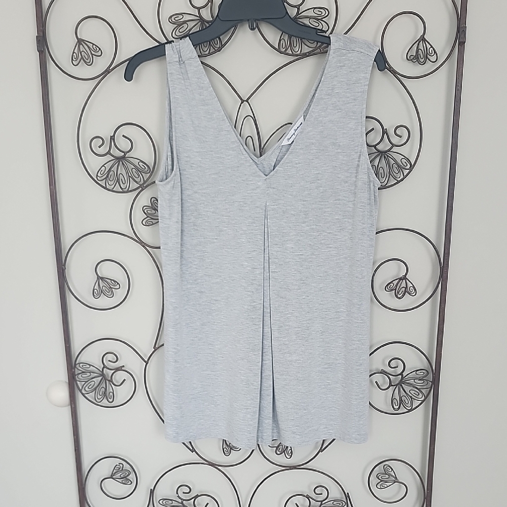 Tommy Bahama Soft Gray V-Neck Tank Top